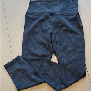 ZYIA Luxe Gray Camo Leggings